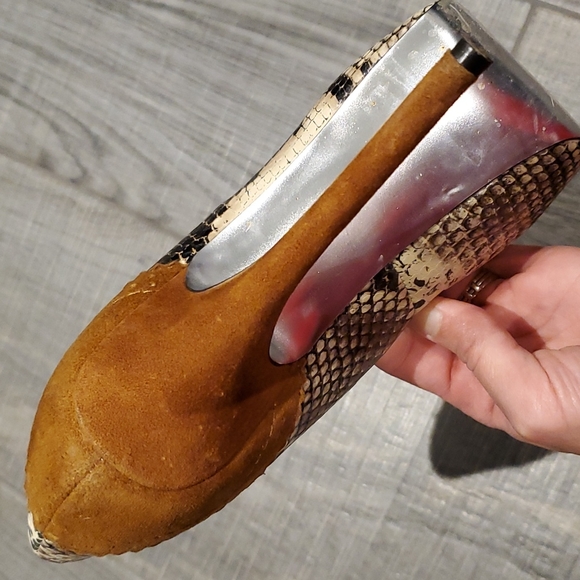 H BY Halston brown embossed snakeskin heel pumps - Picture 6 of 14